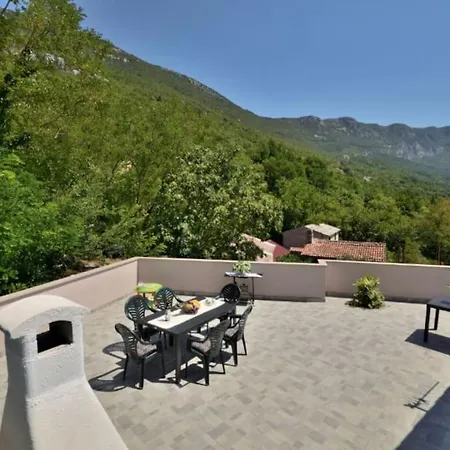 Family Carlo Apartman Kršan