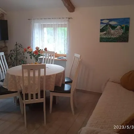 Family Carlo Apartman Kršan
